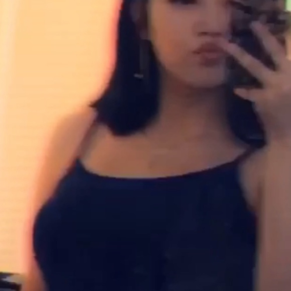 Meet your Posher, Diana